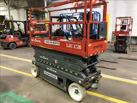 2014 Skyjack SJIII3226 Scissor Lift