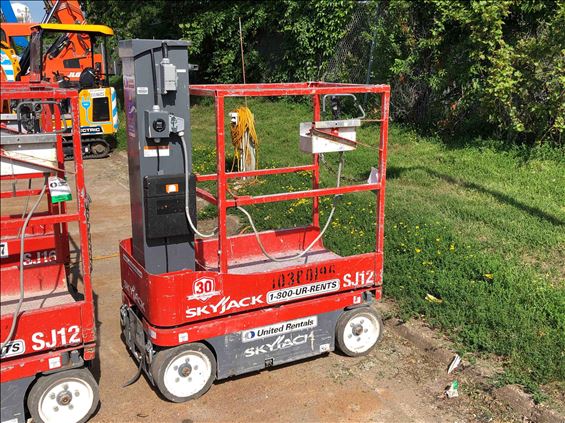 2015 Skyjack SJ12 Scissor Lift
