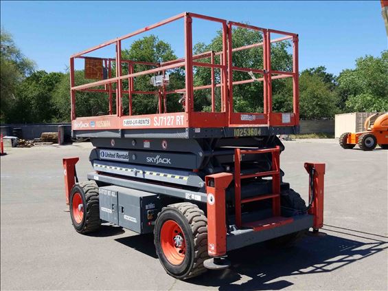 2014 Skyjack SJ7127RT Scissor Lift
