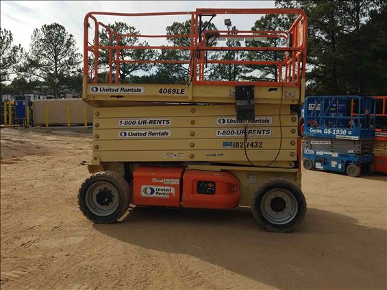 2014 JLG 4069LE Scissor Lift