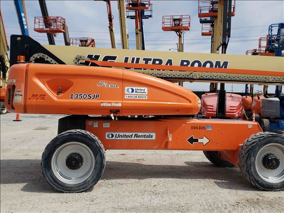 2009 JLG 1350SJP Boom Lift