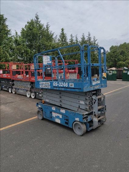 2014 Genie GS-3246 Scissor Lift