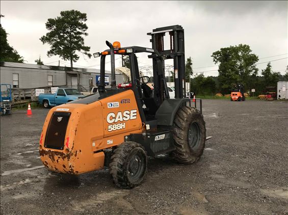 2017 Case 588H Rough Terrain Forklift