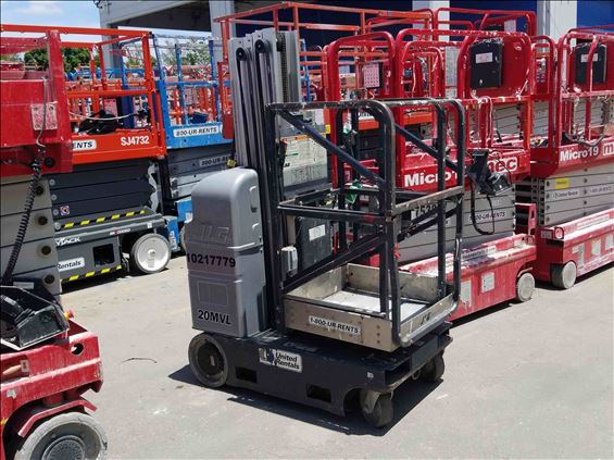 2014 JLG 20MVL Scissor Lift