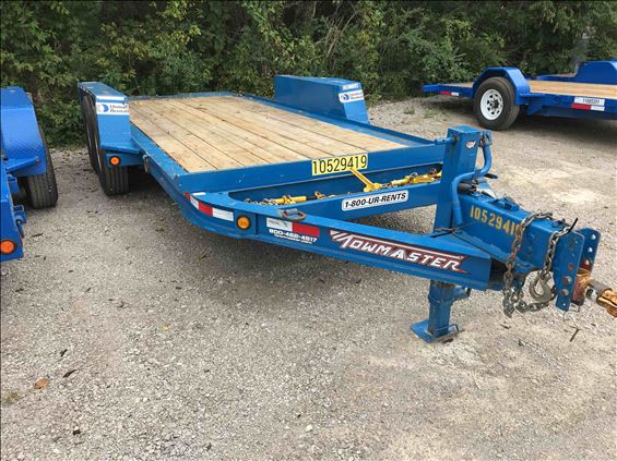 2016 Towmaster T-12DT Trailer
