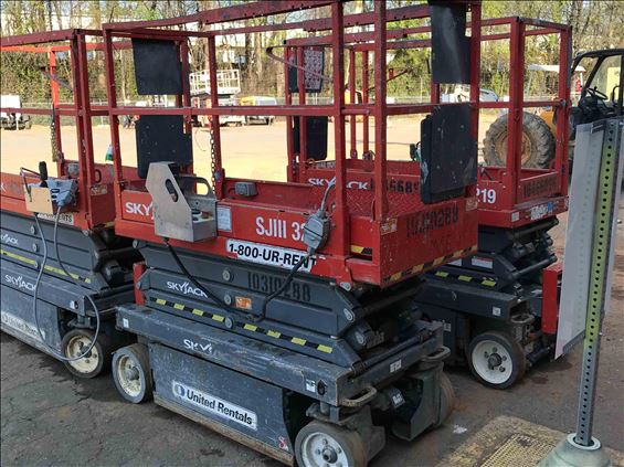 2014 Skyjack SJIII3219 Scissor Lift
