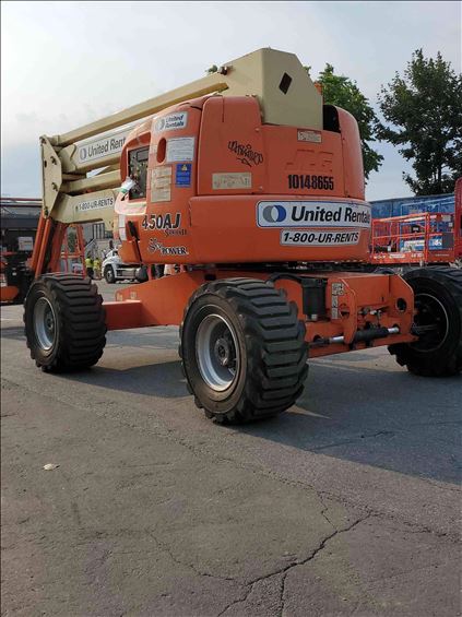 2013 JLG 450AJ Articulating Boom Lift