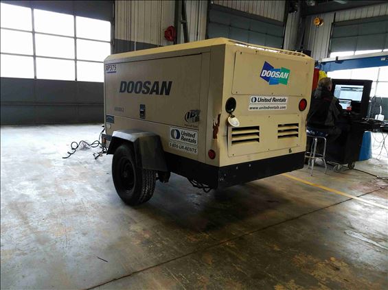 2013 Doosan XP375WCU-FX-T3 Air Compressor