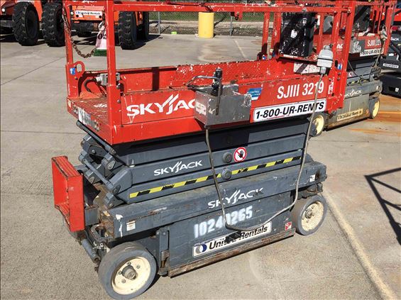 2014 Skyjack SJIII3219 Scissor Lift