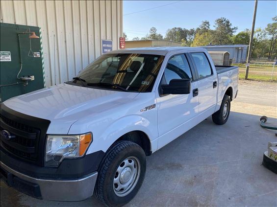 2014 Ford F150CREWXLG2WD Truck