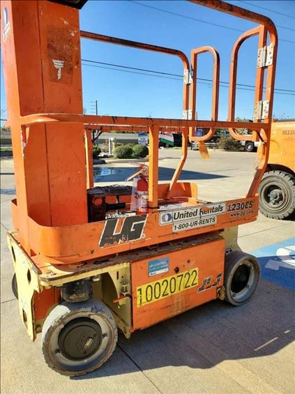 2012 JLG 1230ES Scissor Lift