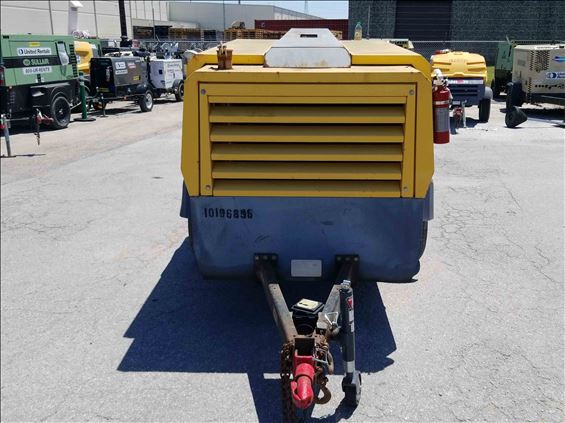 2013 Atlas Copco XAS400JD Air Compressor