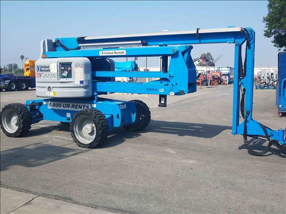 2012 Genie Z-60/34 Boom Lift