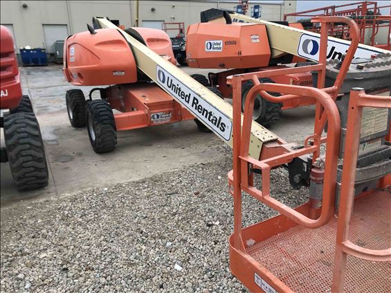 2012 JLG 400S Boom Lift