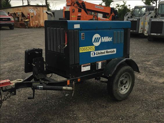 2017 Miller Welders BIG BLUE 400PRO Welder