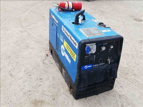 2015 Miller Welders Trailblazer 325 Welder