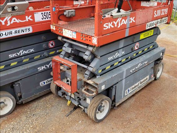 2015 Skyjack SJIII3219 Scissor Lift