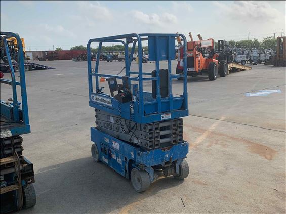 2014 Genie GS-1930 Scissor Lift