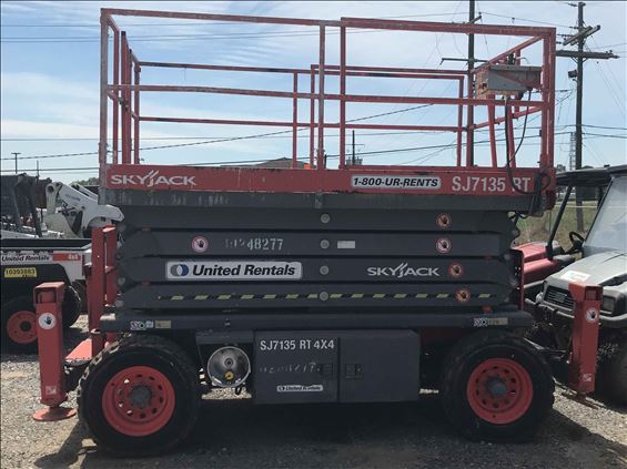 2014 Skyjack SJ7135RT Scissor Lift