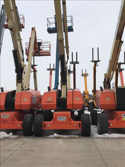 2014 JLG 800S Boom Lift
