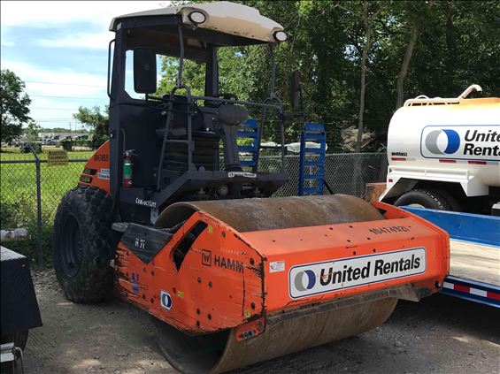 2016 Hamm H7I Ride-On Roller