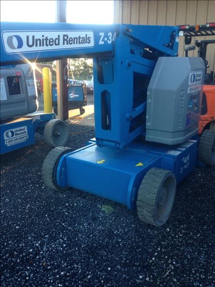 2013 Genie Z-34/22N Boom Lift