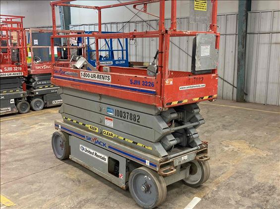 2012 Skyjack SJIII3226 Scissor Lift