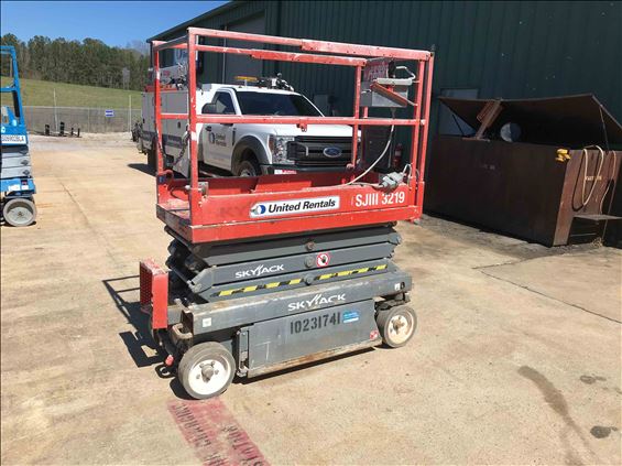 2014 Skyjack SJIII3219 Scissor Lift