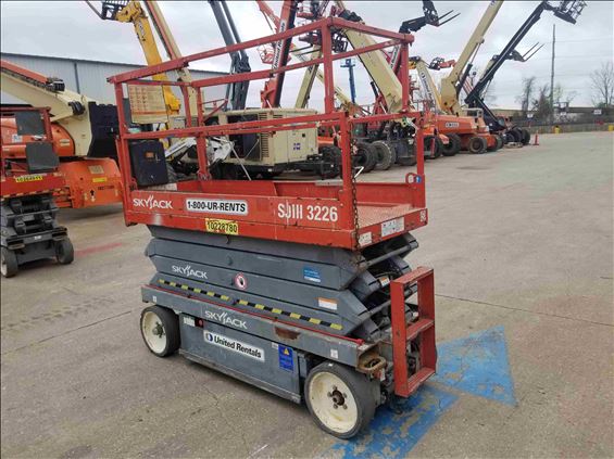 2014 Skyjack SJIII3226 Scissor Lift