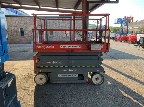 2014 Skyjack SJIII4626 Scissor Lift