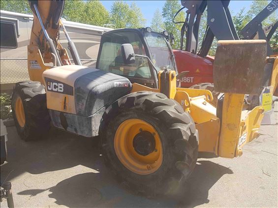 2012 JCB 512-56 S Rough Terrain Forklift
