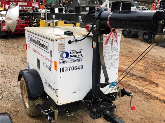 2015 Magnum Pro MLT3060 Towable Light Tower