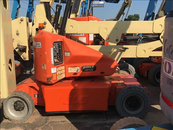 2011 JLG E400AJPN Boom Lift