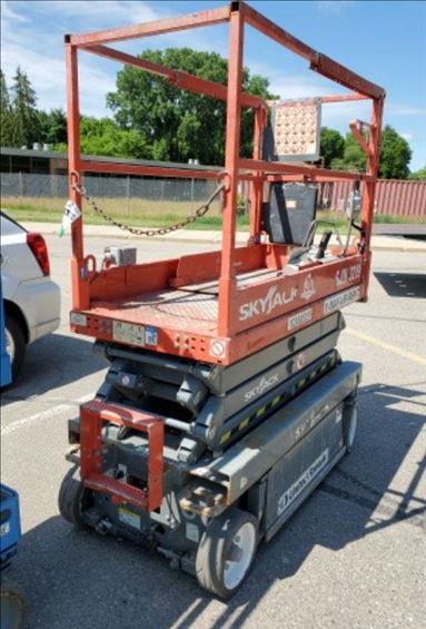 2015 Skyjack SJIII3219 Scissor Lift