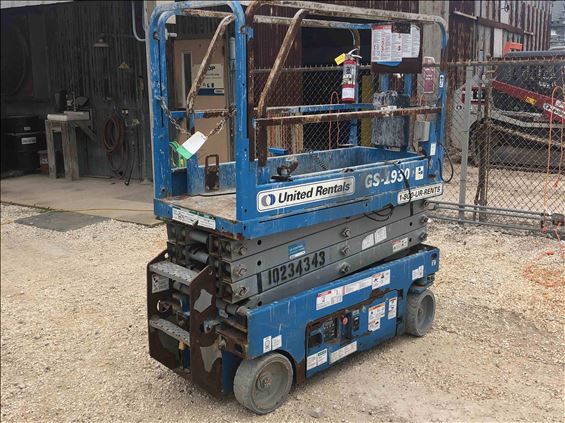 2014 Genie GS-1930 Scissor Lift