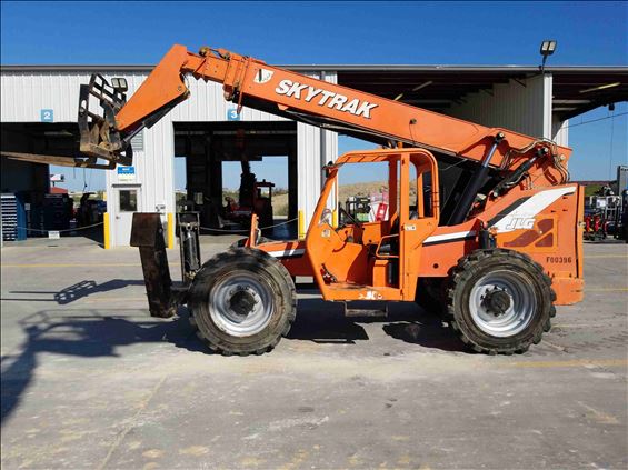 2013 SKYTRAK 10054