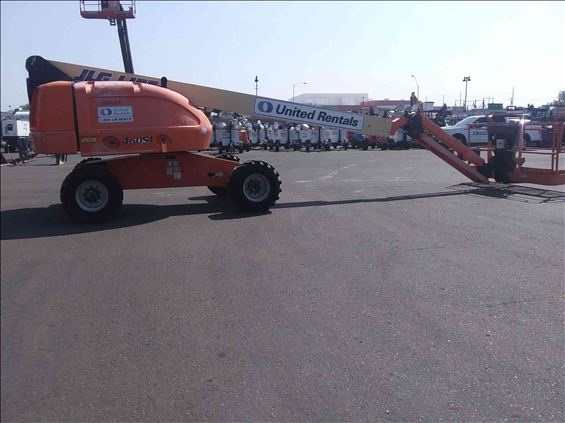 2013 JLG 460SJ Boom Lift