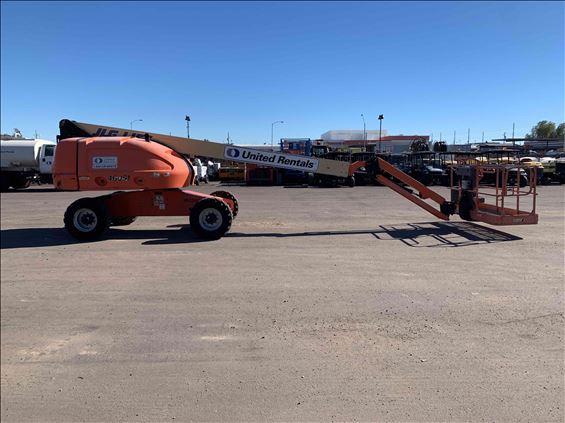 2013 JLG 460SJ Boom Lift