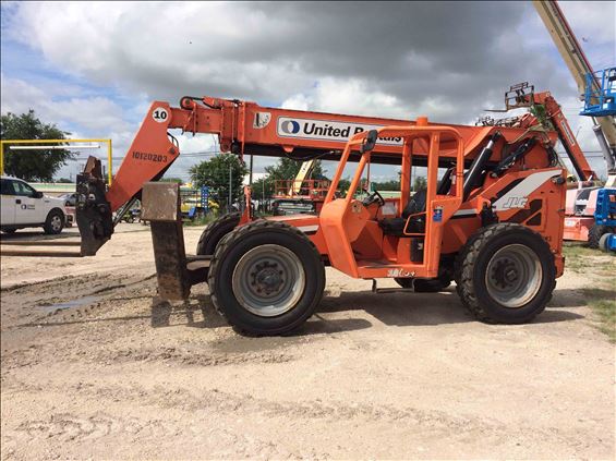 2013 SKYTRAK 10054