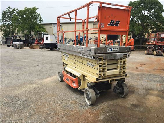 2013 JLG 3246ES Scissor Lift