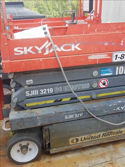 2013 Skyjack SJIII3219 Scissor Lift