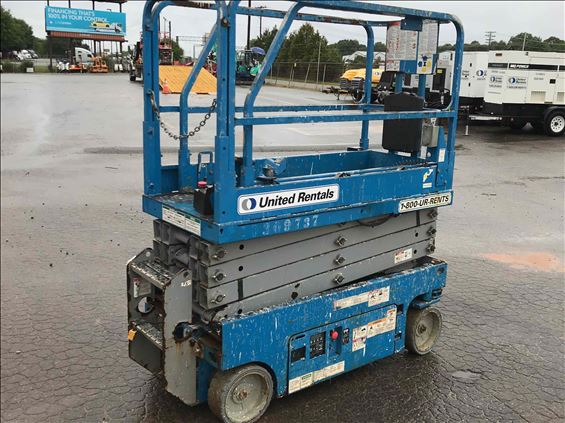 2014 Genie GS-1930 Scissor Lift