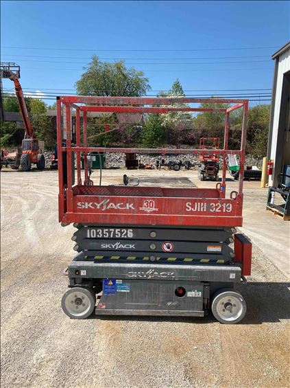 2015 Skyjack SJIII3219 Scissor Lift