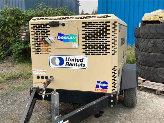 2015 Doosan P425WJD-FX-T3 Air Compressor