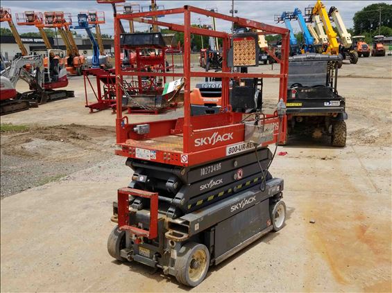 2014 Skyjack SJIII3219 Scissor Lift