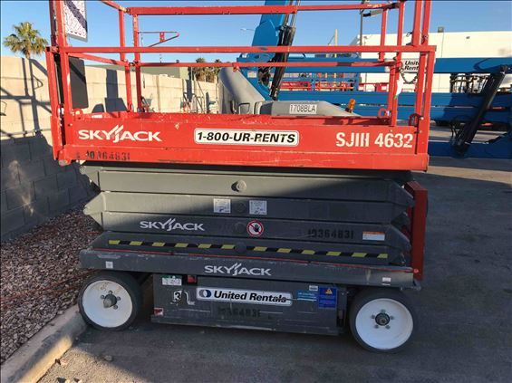 2015 Skyjack SJIII4632 Scissor Lift