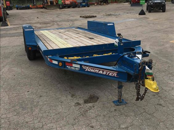 2017 Towmaster T-9DT 16' Trailer