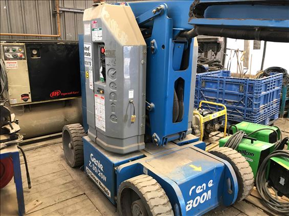 2013 Genie Z-30/20N RJ Boom Lift