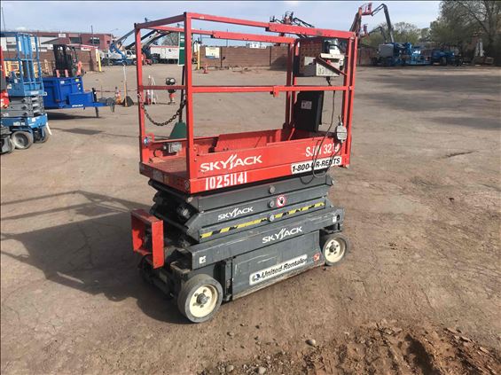 2014 Skyjack SJIII3219 Scissor Lift