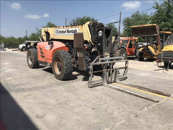 2012 JLG G10-55A